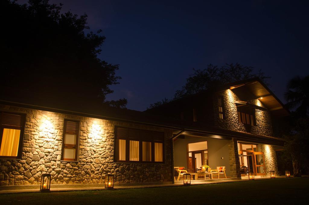 Stone House, Kandy Exterior photo