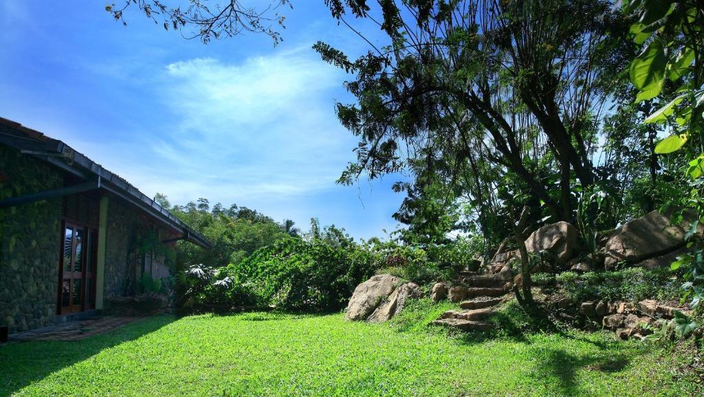 Stone House, Kandy Exterior photo